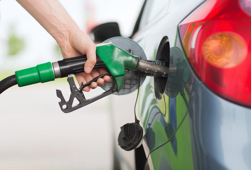 Scădere în prețul carburanților: Benzină și motorină mai accesibile pentru șoferi