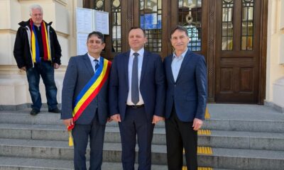De Ziua Unirii,  fostul primar ales al municipiului Chișinău, Andrei Năstase a primit titlul de „Cetăţean de onoare al municipiului Alba Iulia”