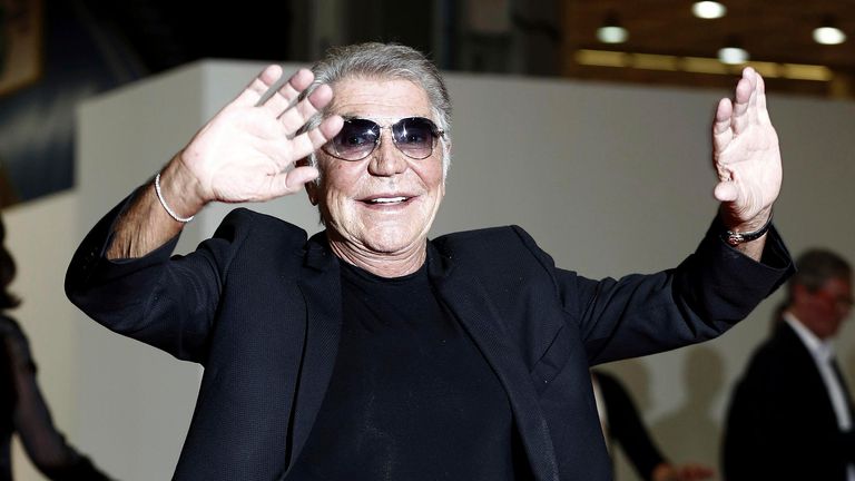 Renumitul creatorul de modă Roberto Cavalli a murit la vârsta de 83 de ani